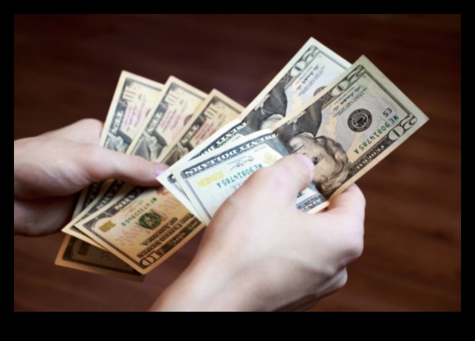 Αποφάσεις σε δολάρια: Οικονομικά υπέροχα οικονομικά