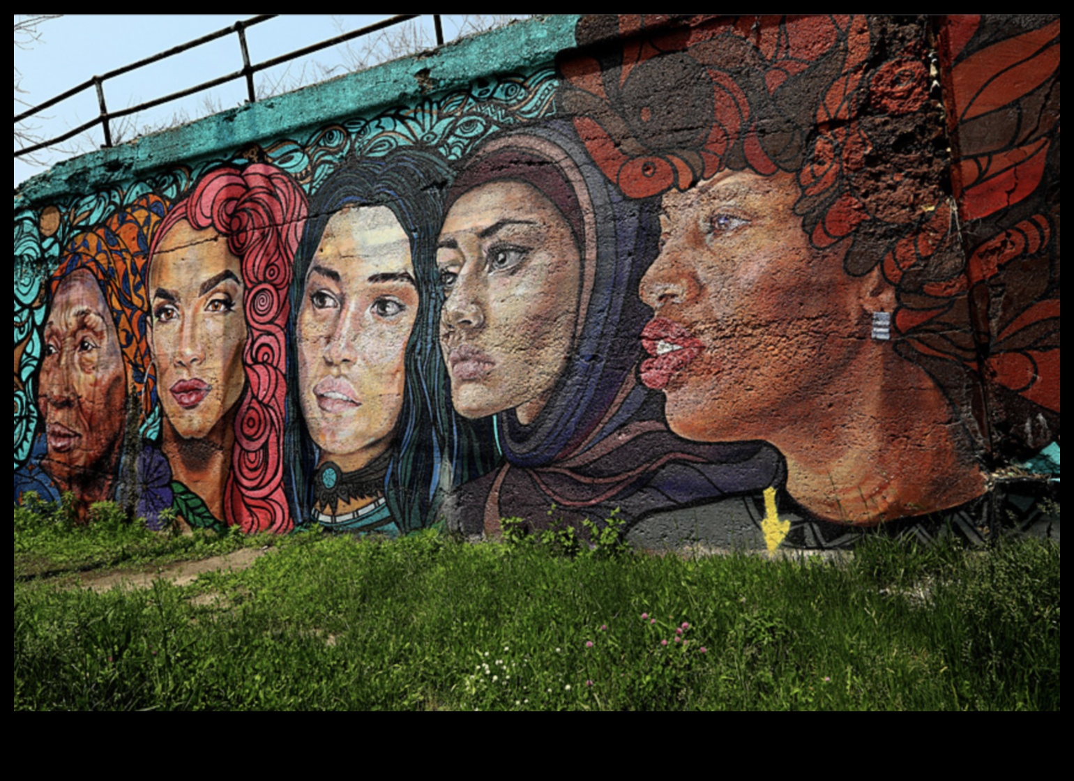 Δημόσια Τέχνη Φαινόμενα: Γλυπτά, Τοιχογραφίες και Εγκαταστάσεις