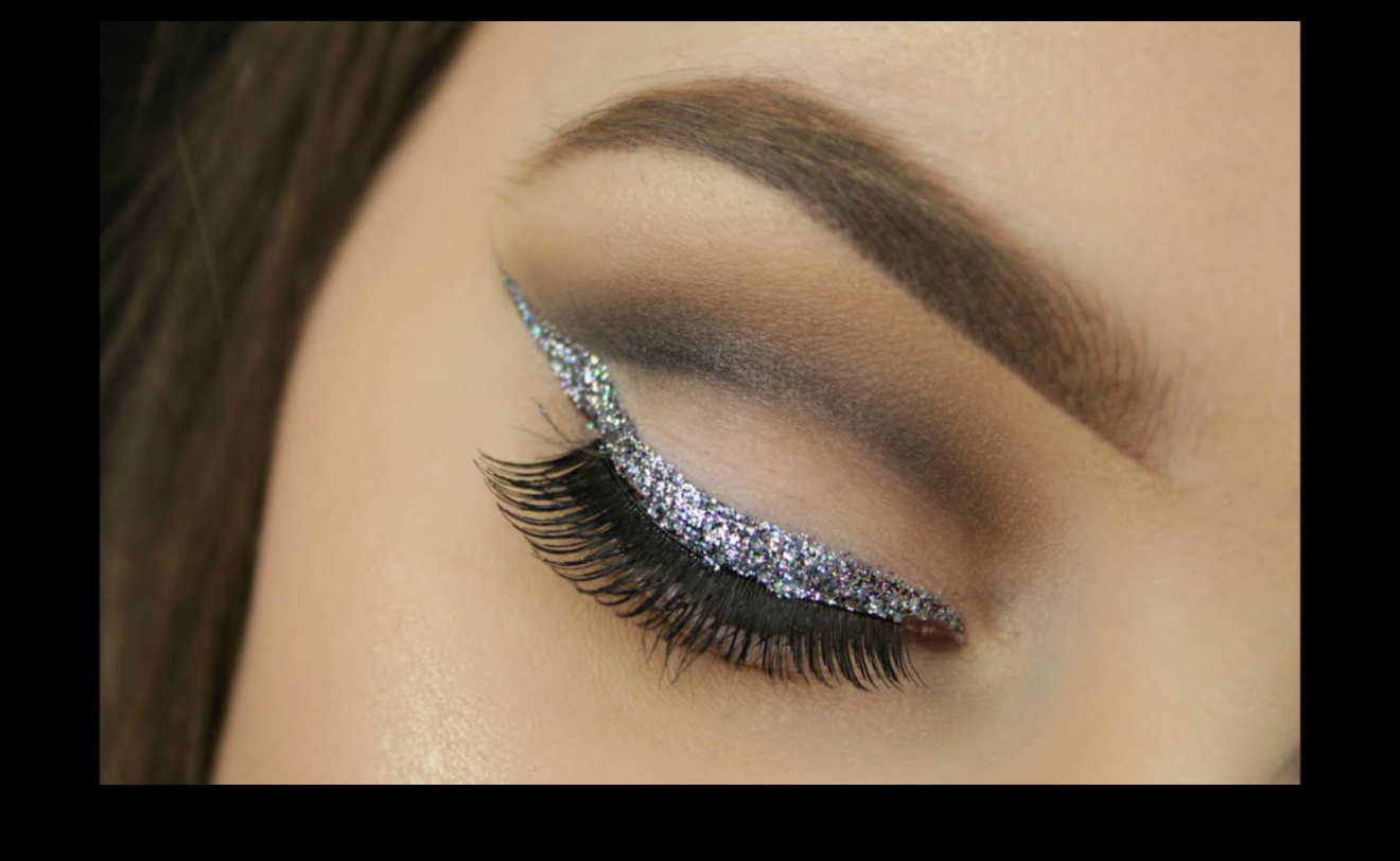 Glamorous Glitter: Προσθέστε λάμψη στο βλέμμα σας με Glitter eyeliners